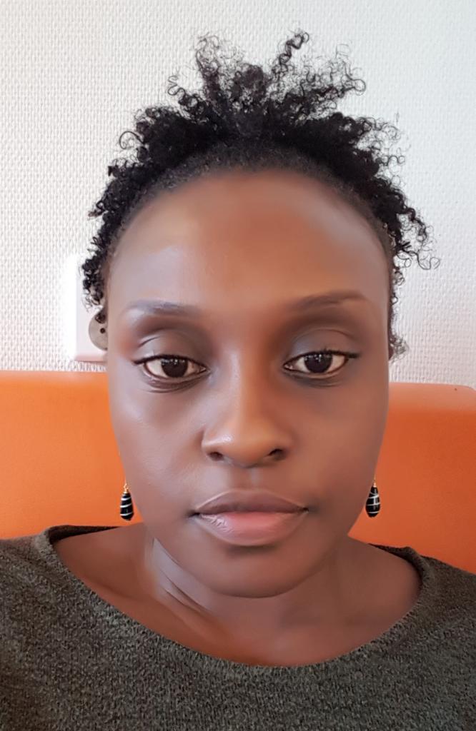 Profile picture for user savarina